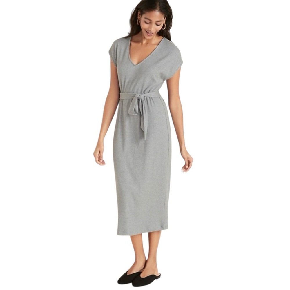 NWT Old Navy Womens Ribbed Sleeveless V-Neck Belted Dress Gray